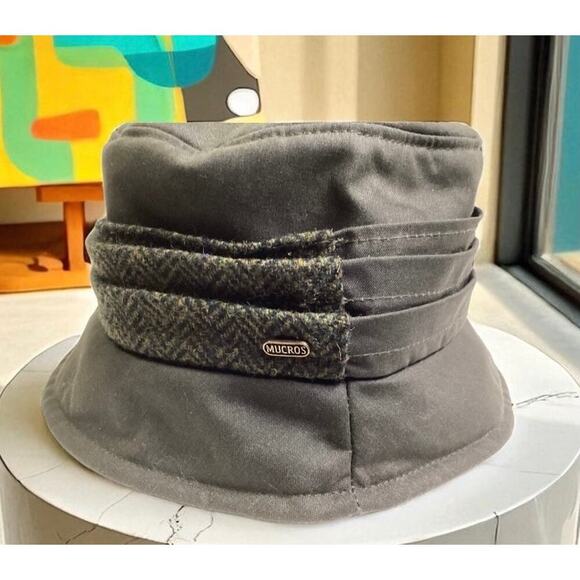 Mucros Weavers KateWaxed Hat Wool Corsage- Olive size Small - Picture 2 of 4